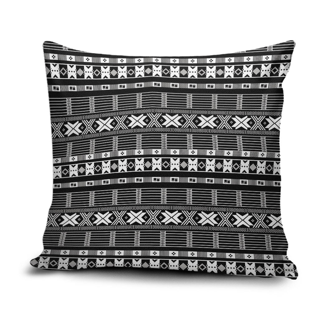 Pano De Terra Motifs Cabo Verde Pillow Cover Black Color