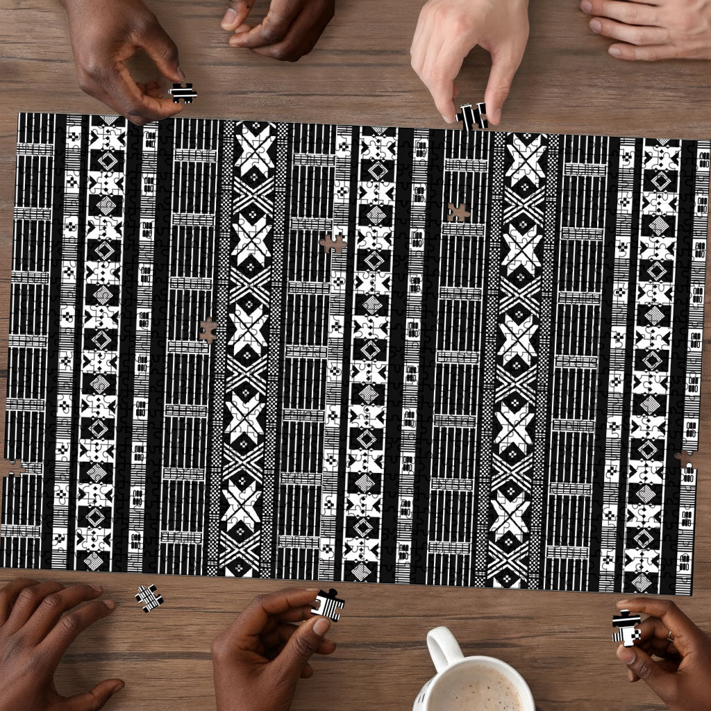 Pano De Terra Motifs Cabo Verde Puzzle Black Color