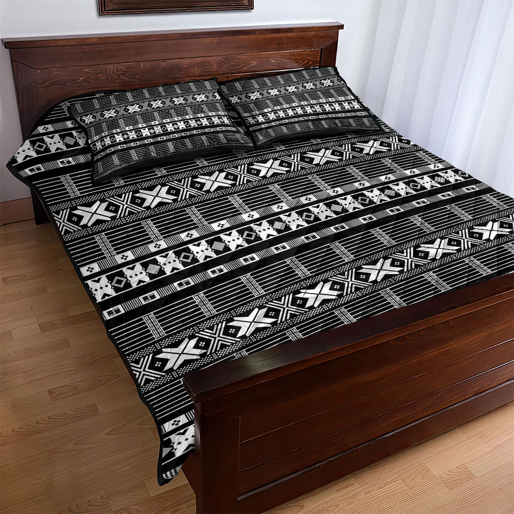Pano De Terra Motifs Cabo Verde Quilt Bed Set Black Color