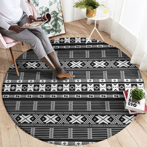 Pano De Terra Motifs Cabo Verde Round Carpet Black Color