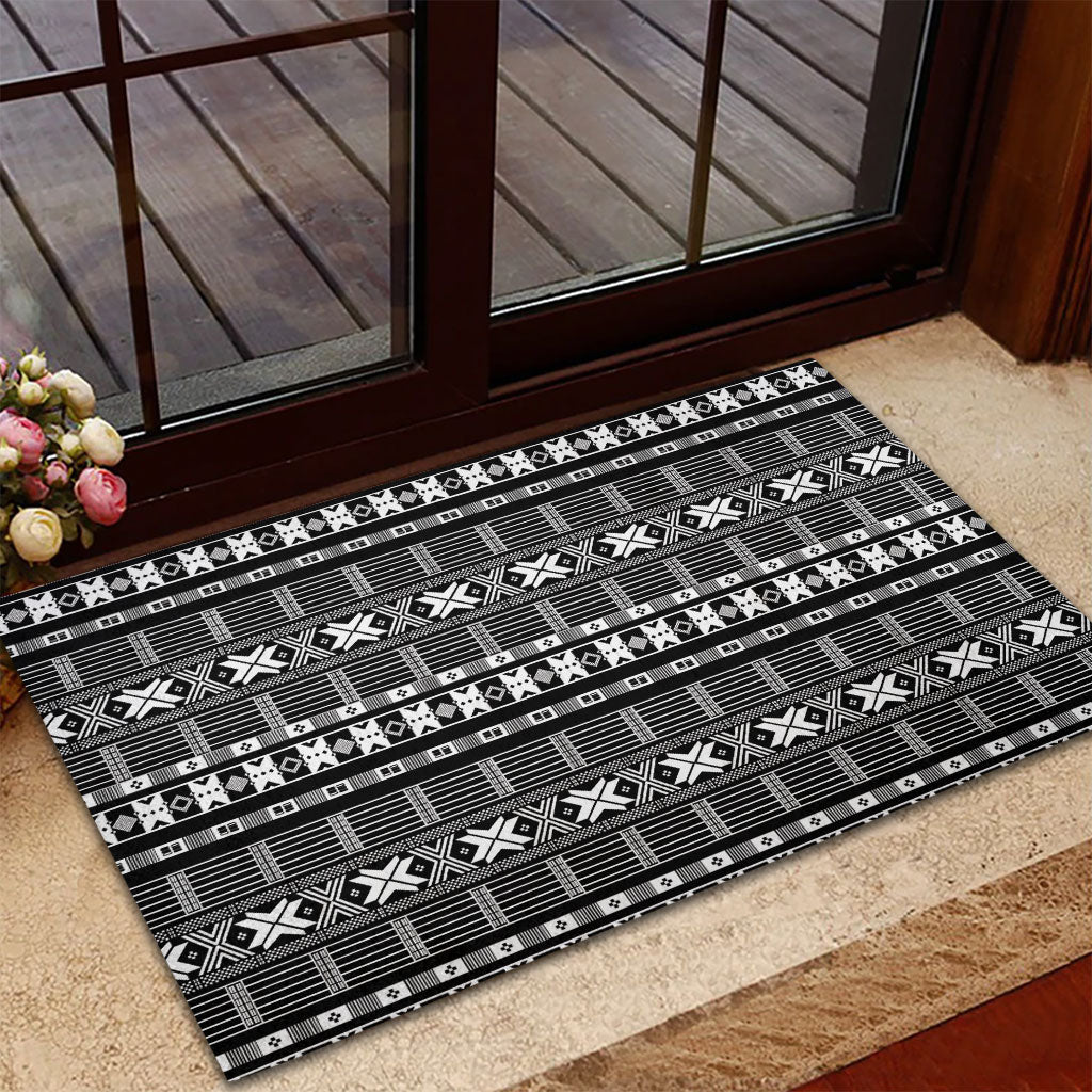 Pano De Terra Motifs Cabo Verde Rubber Doormat Black Color