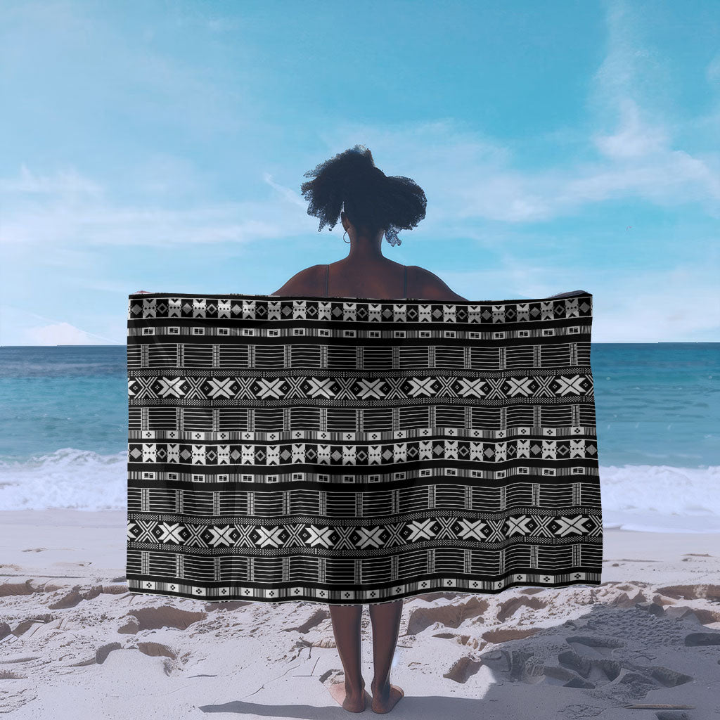 Pano De Terra Motifs Cabo Verde Sarong Black Color