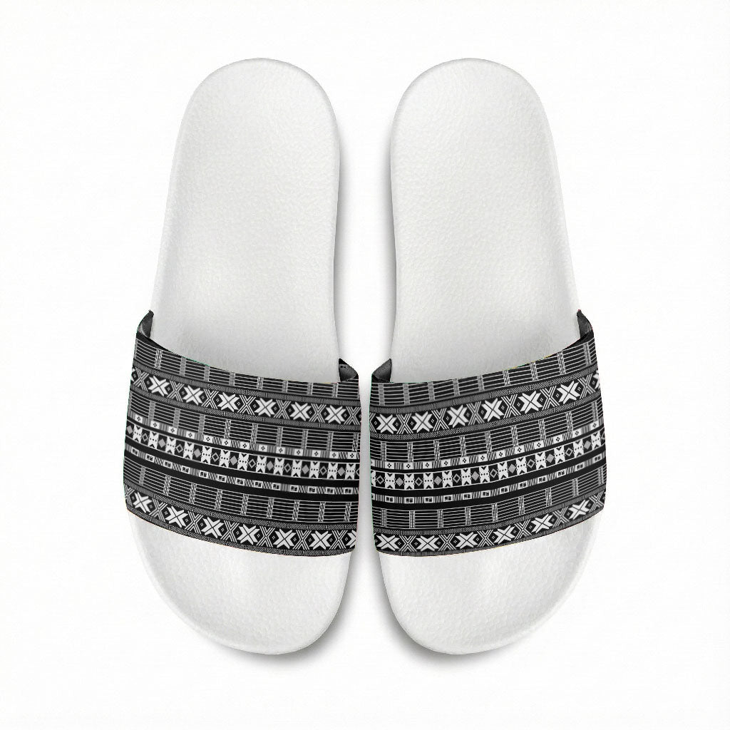 Pano De Terra Motifs Cabo Verde Slide Sandals Black Color