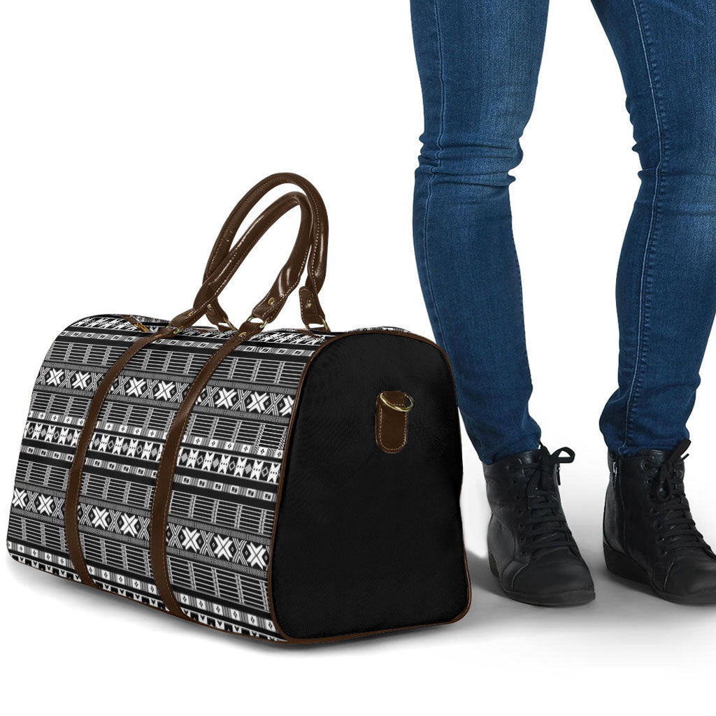 Pano De Terra Motifs Cabo Verde Travel Bag Black Color