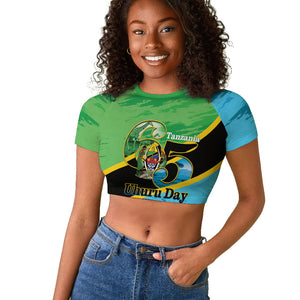 Personalized Tanzania Independence Day Raglan Cropped T shirt Happy 65th Anniversary Grunge Flag