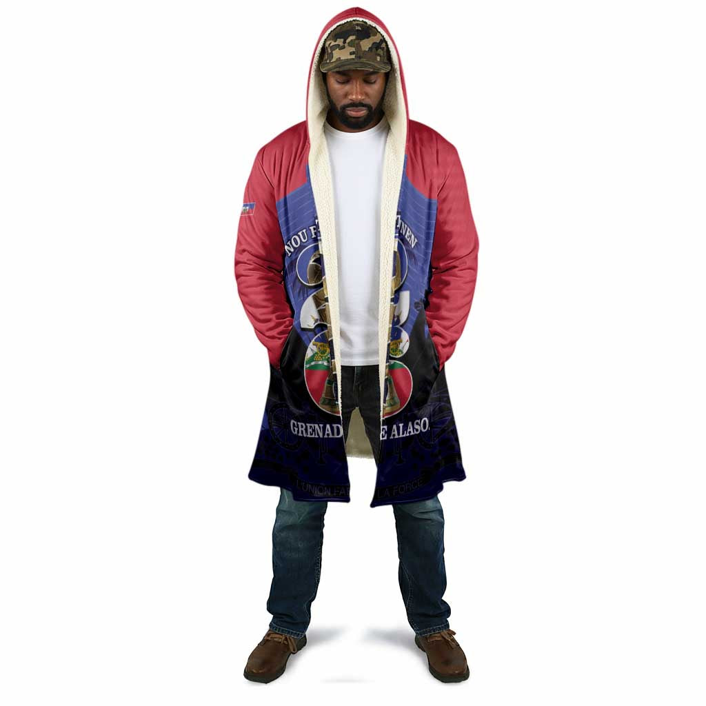 Personalized Les Grenadiers Haiti Football Cloak 2026 Nou Retounen Blue Version