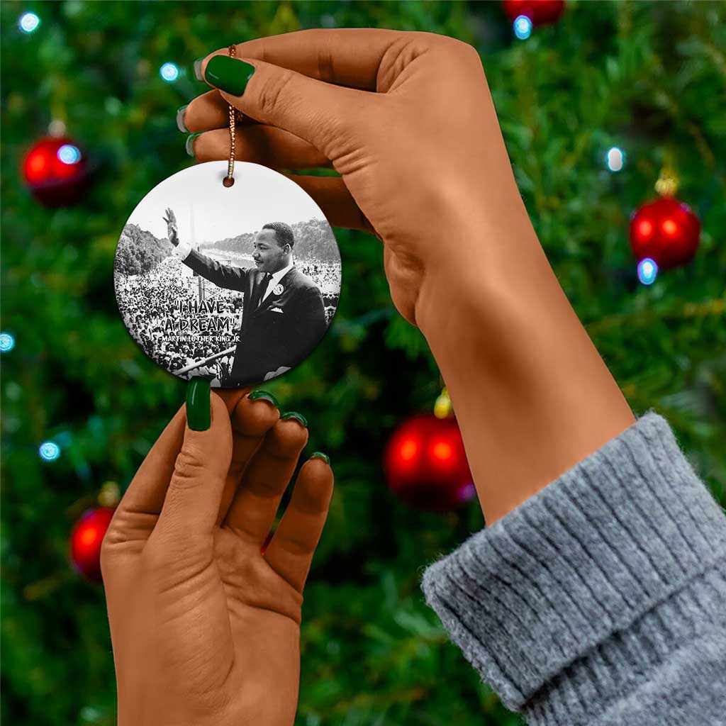 Civil Rights Leaders The Dream Bearer Ceramic Ornament Martin Luther King Jr - African Pride