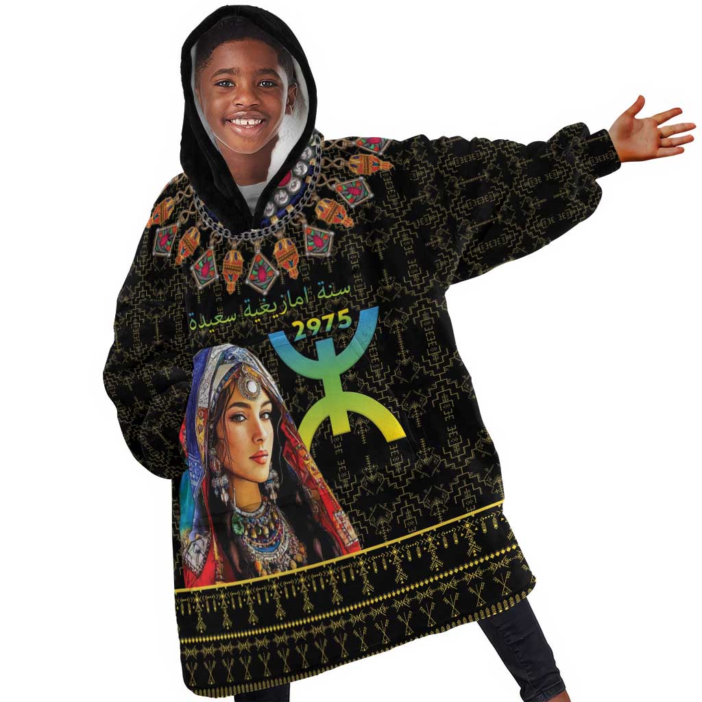 Assegwas Ameggaz Yennayer Kid Wearable Blanket Hoodie Women Amazigh - Berber Pattern