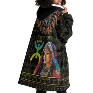 Assegwas Ameggaz Yennayer Wearable Blanket Hoodie Women Amazigh - Berber Pattern