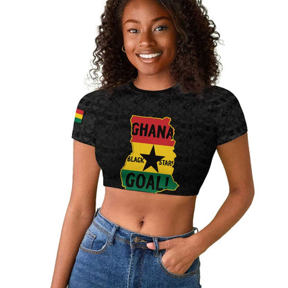 Personalized Afro Ghana Football Raglan Cropped T shirt Black Stars Never Fall - Kente Pattern LT15