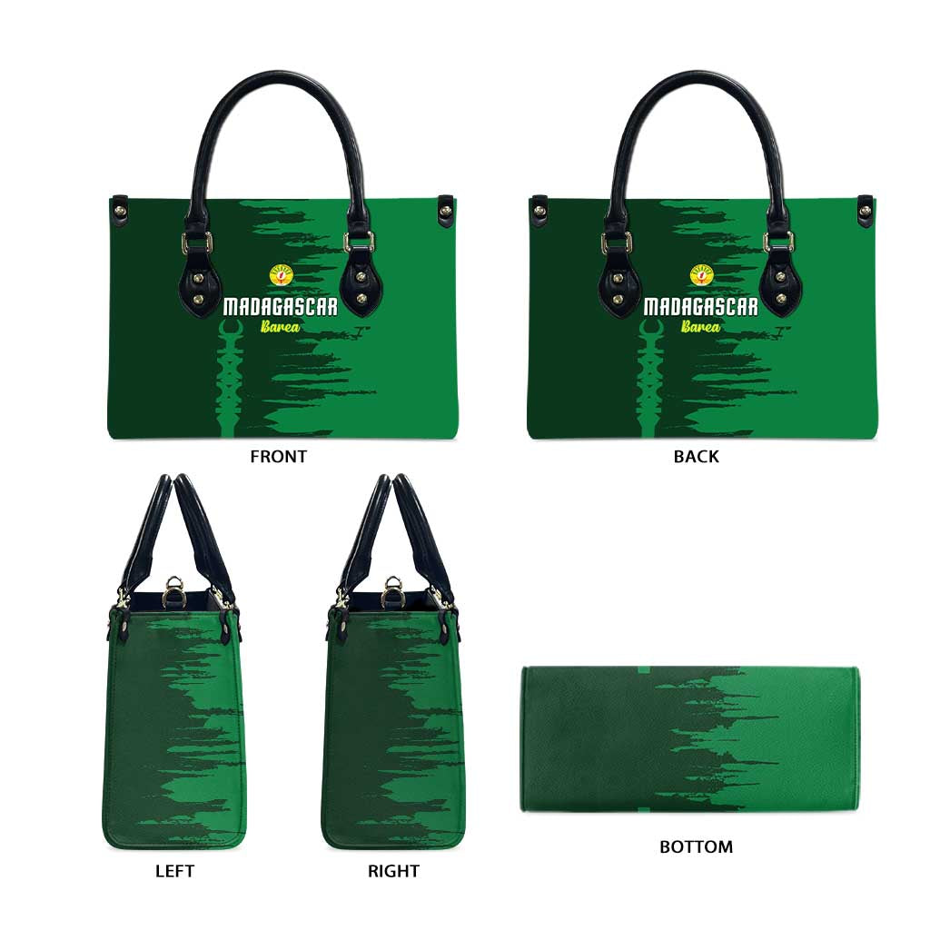 Madagascar Football Leather Bag Go Barea