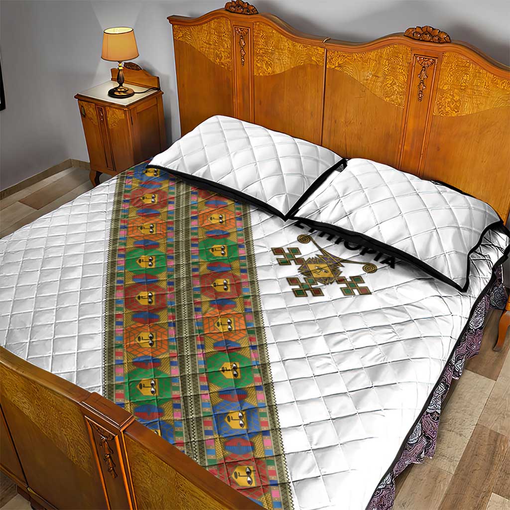 Ethiopia Saba Kemis Sash Style Quilt Bed Set