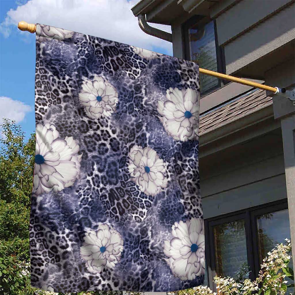 African Leopard Floral Pattern Garden Flag Nile Indigo