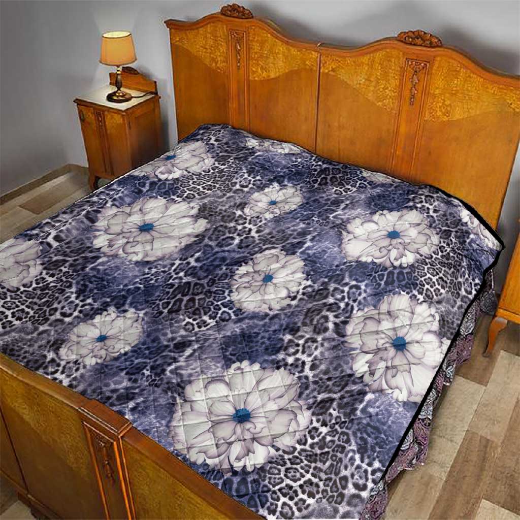 African Leopard Floral Pattern Quilt Nile Indigo