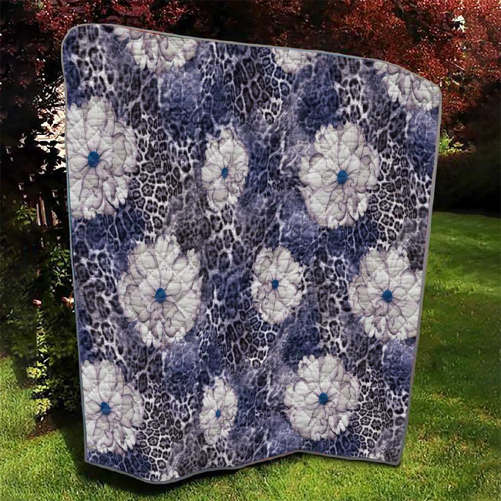African Leopard Floral Pattern Quilt Nile Indigo