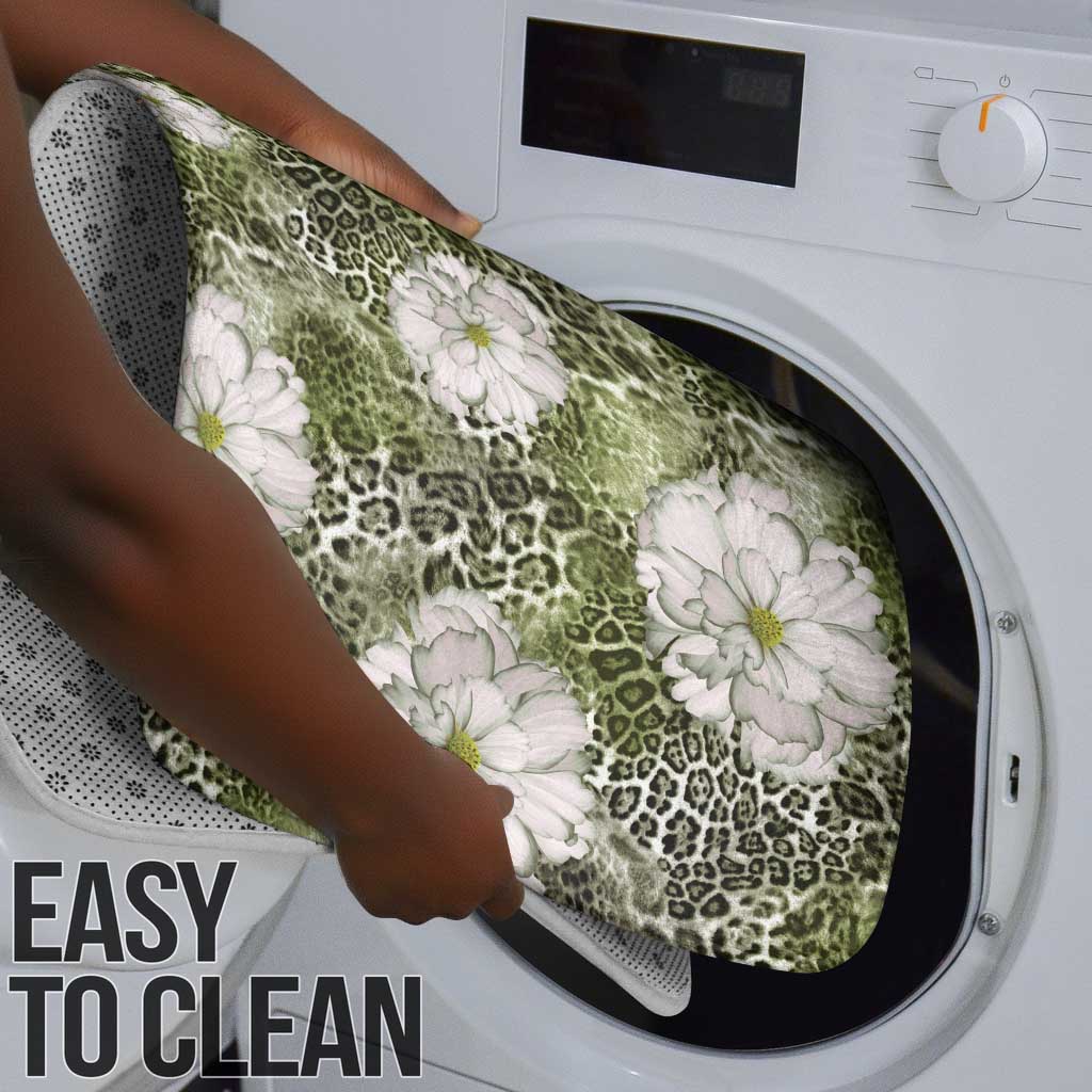 African Leopard Floral Pattern Bathroom Set Safari Moss