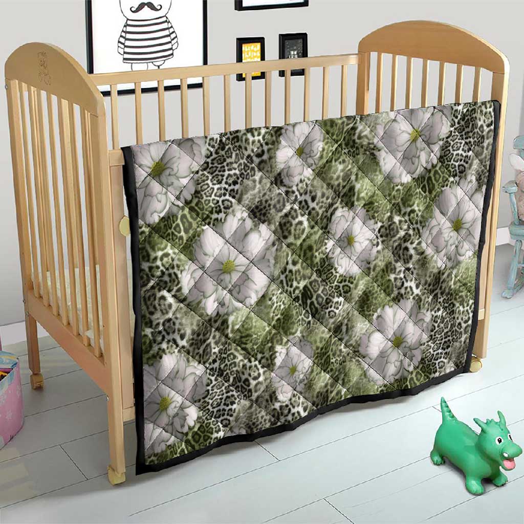 African Leopard Floral Pattern Quilt Safari Moss