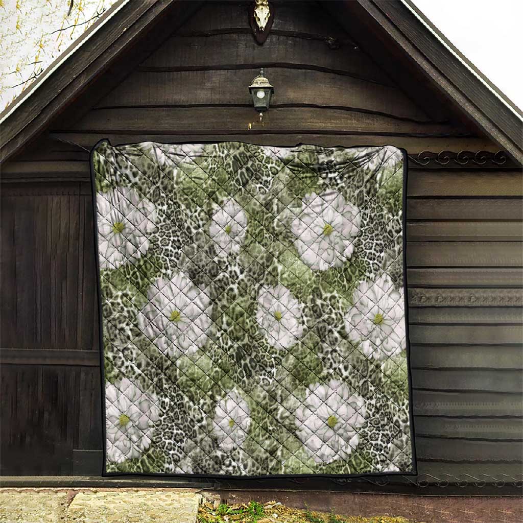 African Leopard Floral Pattern Quilt Safari Moss