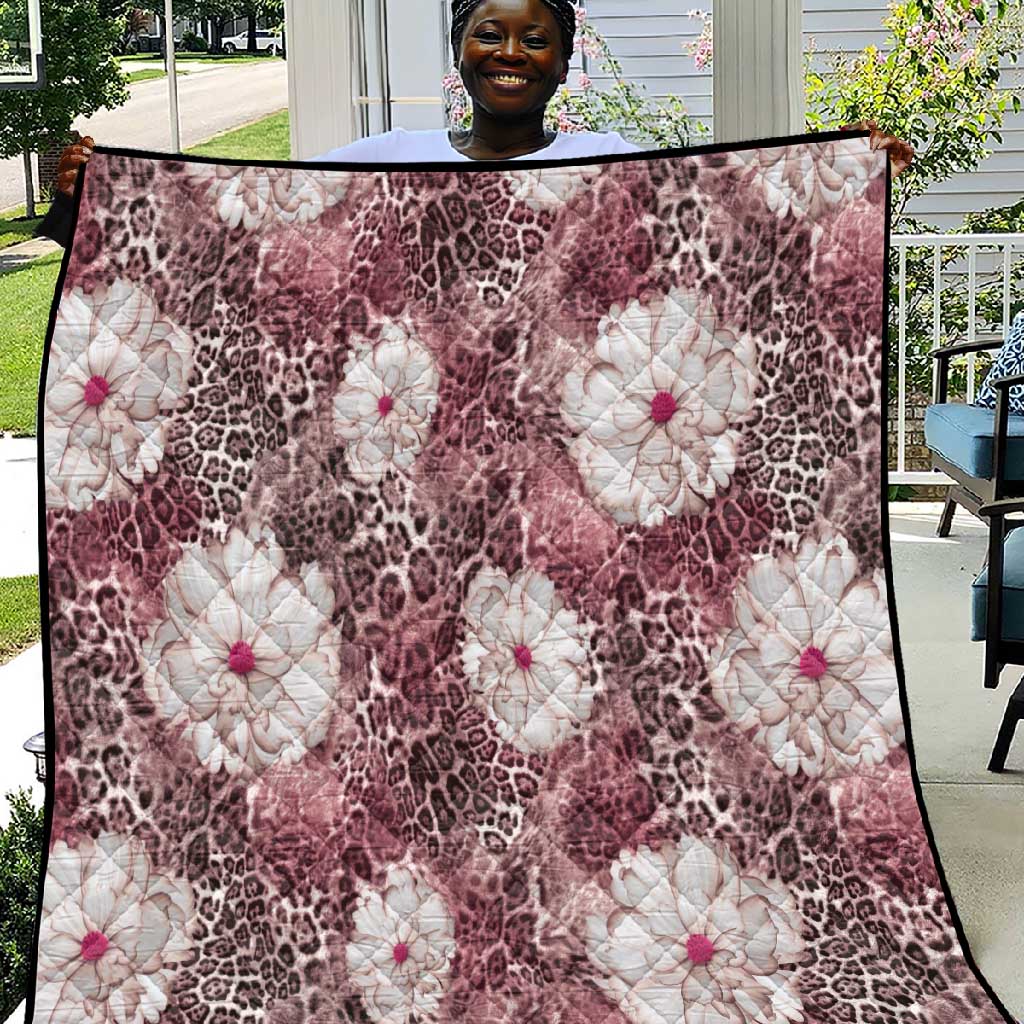 African Leopard Floral Pattern Quilt Sunset Mauve