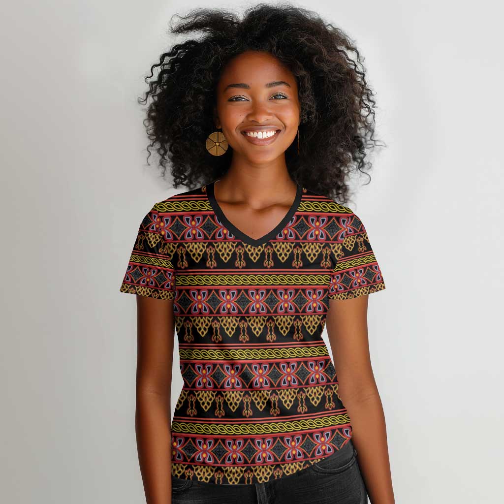 Toghu Cameroon Women V-Neck T-Shirt Traditional Pattern