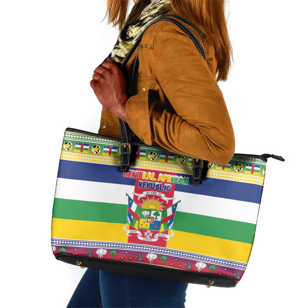 Afro Christmas in Central African Republic Leather Tote Bag Merry Christmas - African Pride