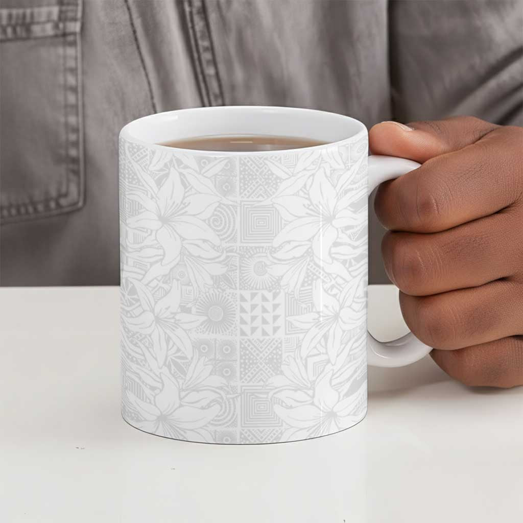Nigeria Osun-Osogbo Festival Ceramic Mug White Lily Lei With Yoruba Pattern