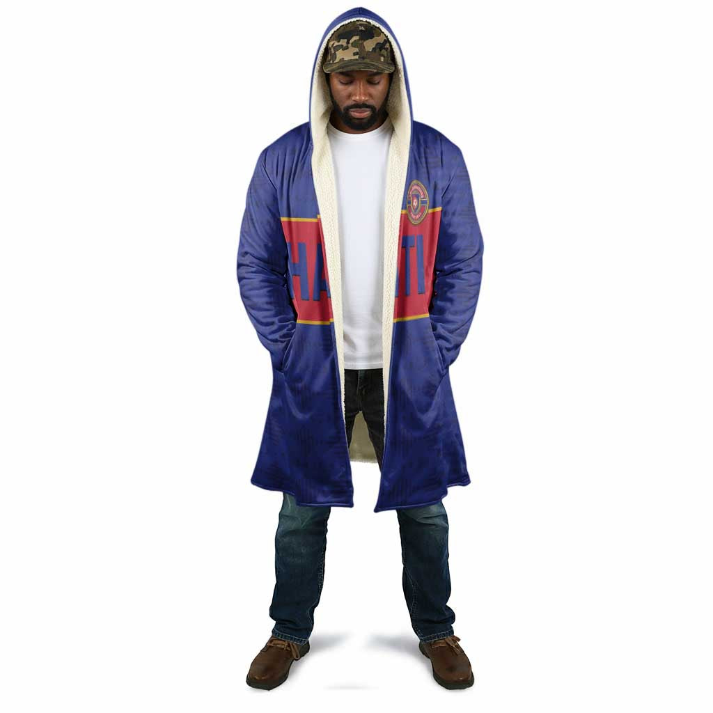 Custom Afro Haiti Football Cloak Le Rouge et Bleu Sporty Style