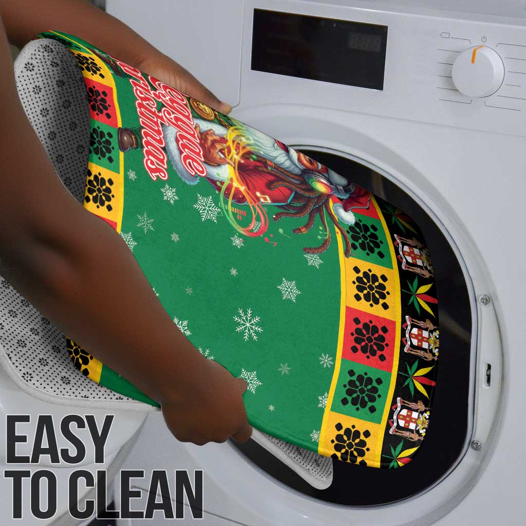 Afro-Jamaicans Christmas Bathroom Set Reggae Santa with Dreadlocks Design