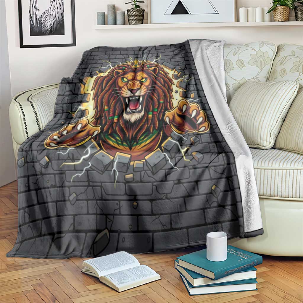 Black Jamaicans Rasta Lion Blanket Reggae Lion Breaking Wall Design - African Pride