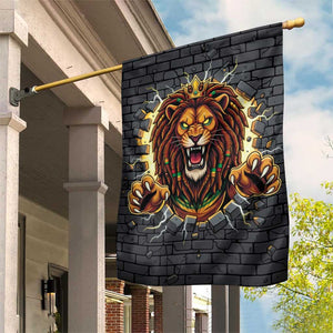 Black Jamaicans Rasta Lion Garden Flag Reggae Lion Breaking Wall Design - African Pride