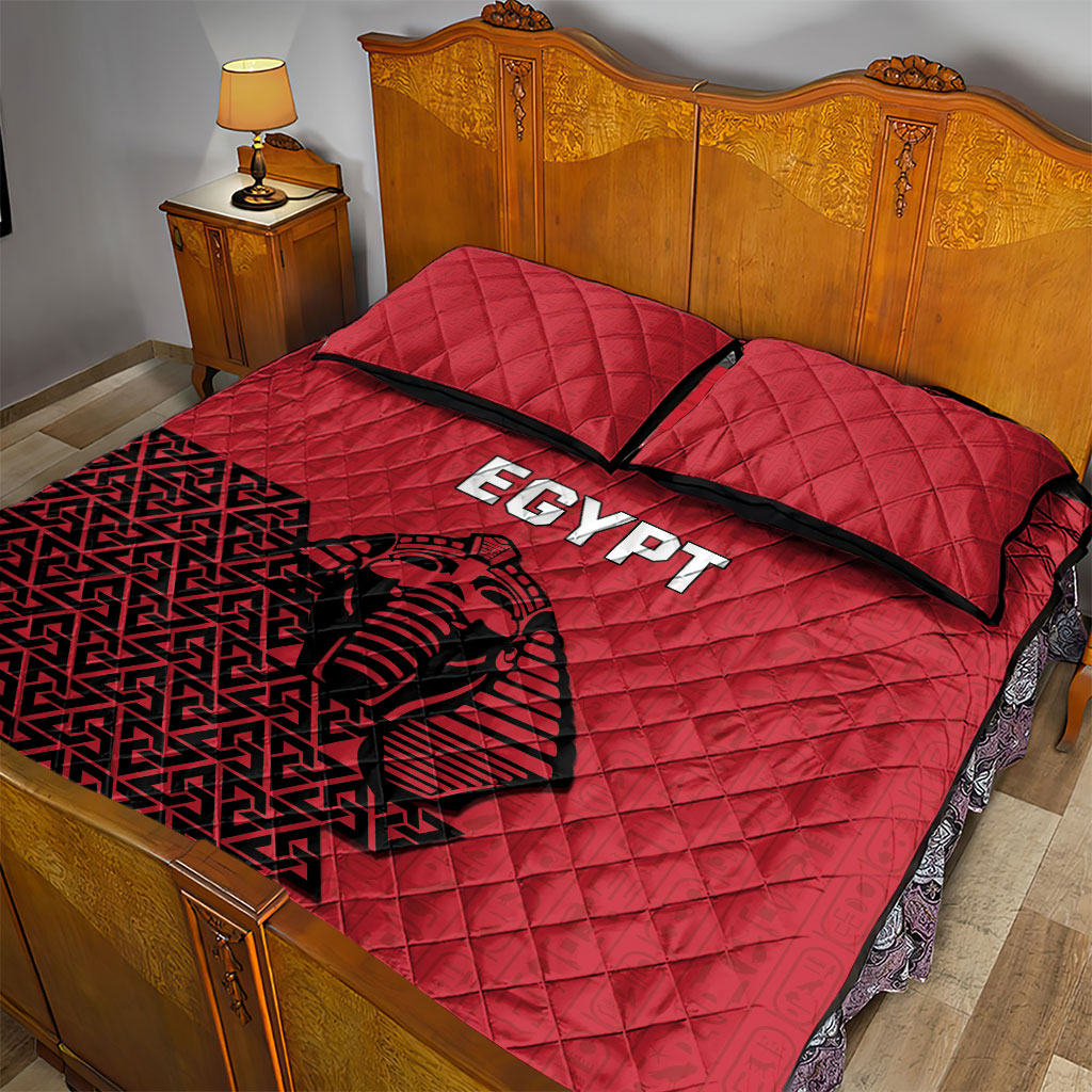 World Football 2026 Egypt Quilt Bed Set Pharaohs Hieroglyphs Pride Red Version