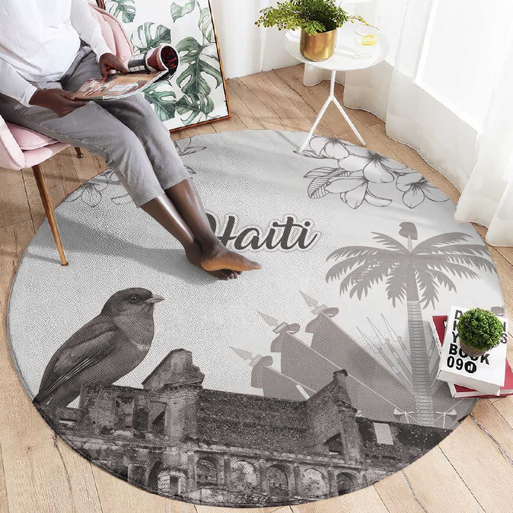 Afro-Haitians Citadelle Laferriere Round Carpet Hispaniolan Trogon and Plumeria - African Pride