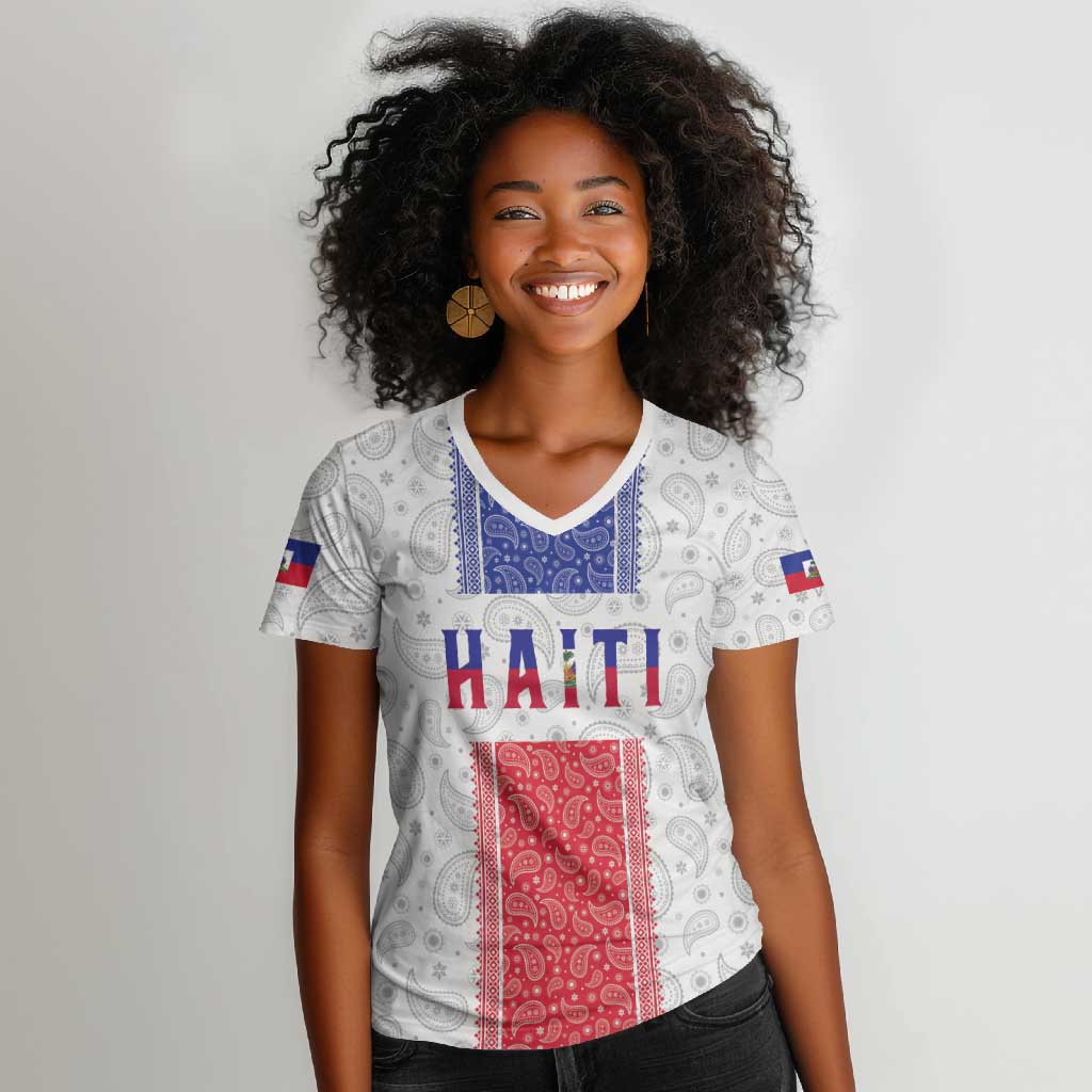 Custom Afro-Haitians Football Women V-Neck T-Shirt Paisley Flag Pattern Design LT19