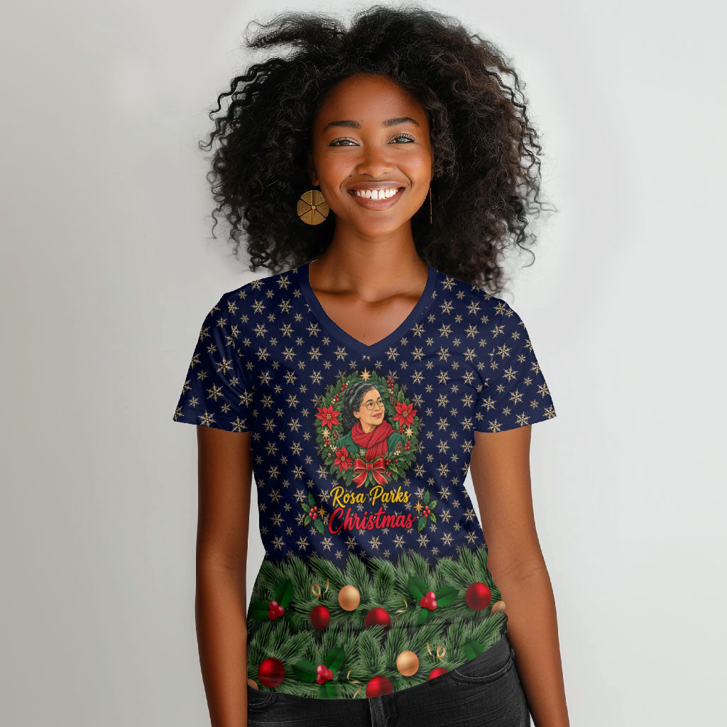 Rosa Parks Christmas Women V-Neck T-Shirt Freedom Bus Wreath Vintage Festive Holiday