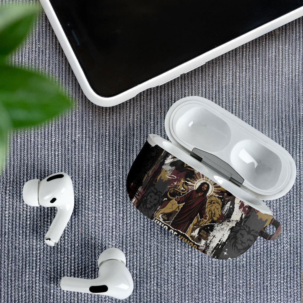 King Of Kings Jesus Is King Lion Of Judah Africa AirPods Case Black Christ Religious Faith Lion Crown Grunge