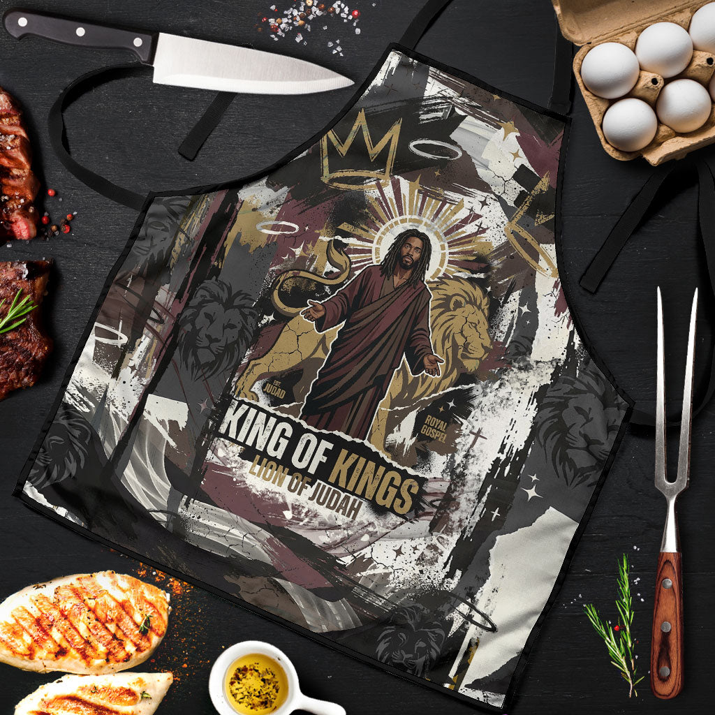 King Of Kings Jesus Is King Lion Of Judah Africa Apron Black Christ Religious Faith Lion Crown Grunge