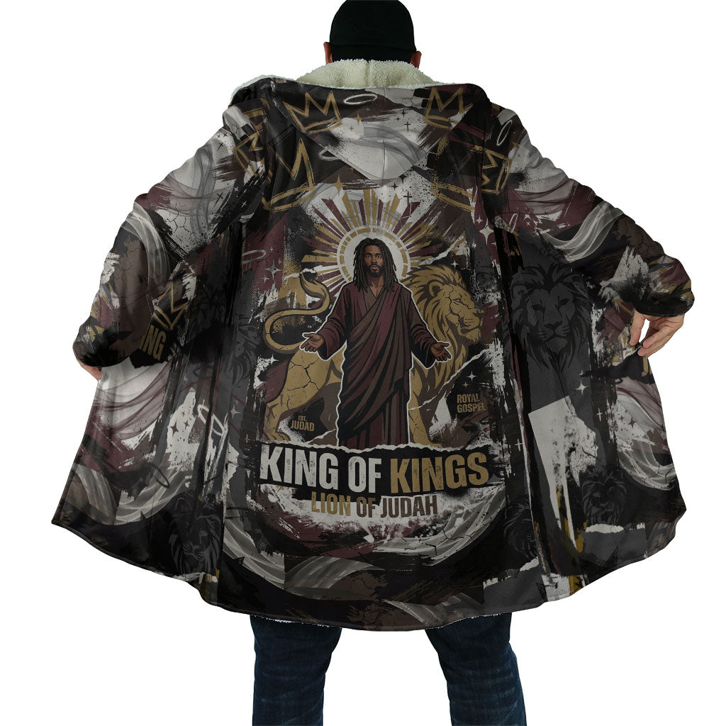 King Of Kings Jesus Is King Lion Of Judah Africa Cloak Black Christ Religious Faith Lion Crown Grunge