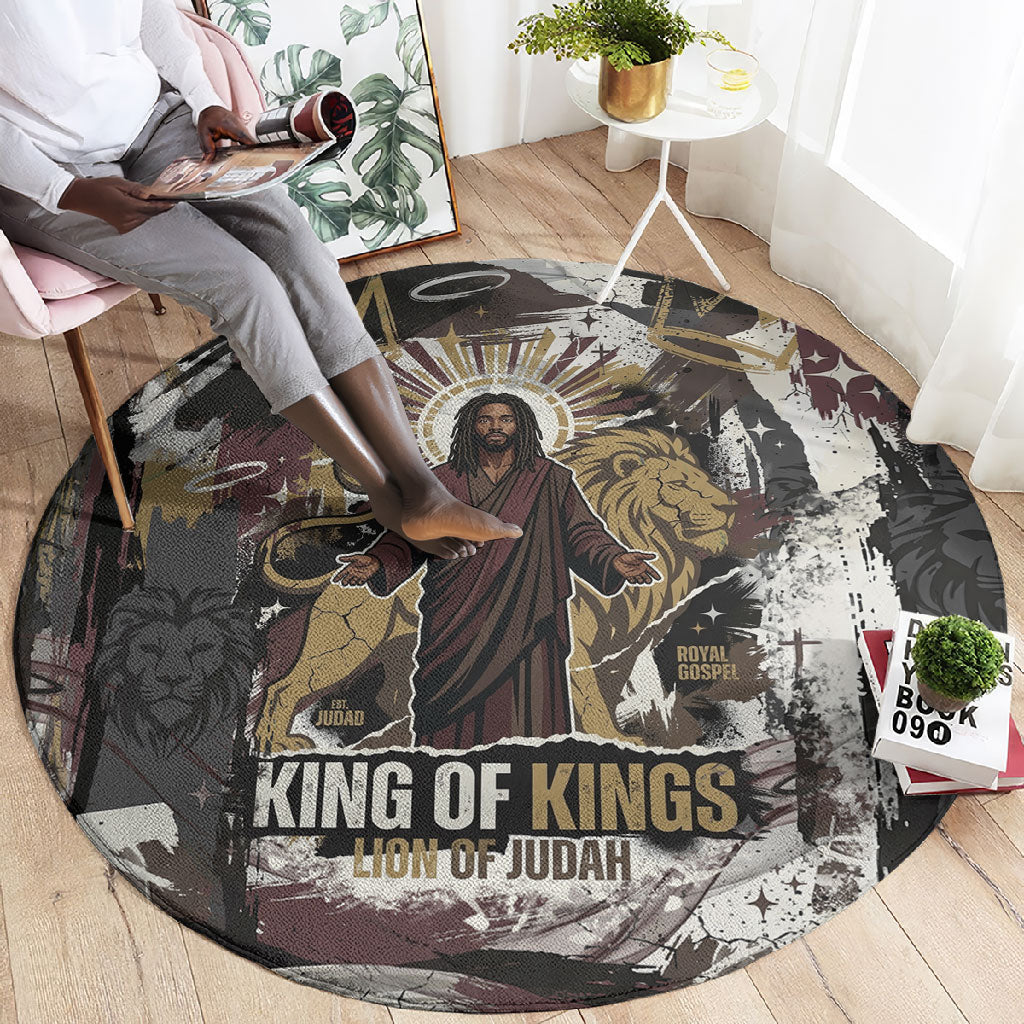 King Of Kings Jesus Is King Lion Of Judah Africa Round Carpet Black Christ Religious Faith Lion Crown Grunge