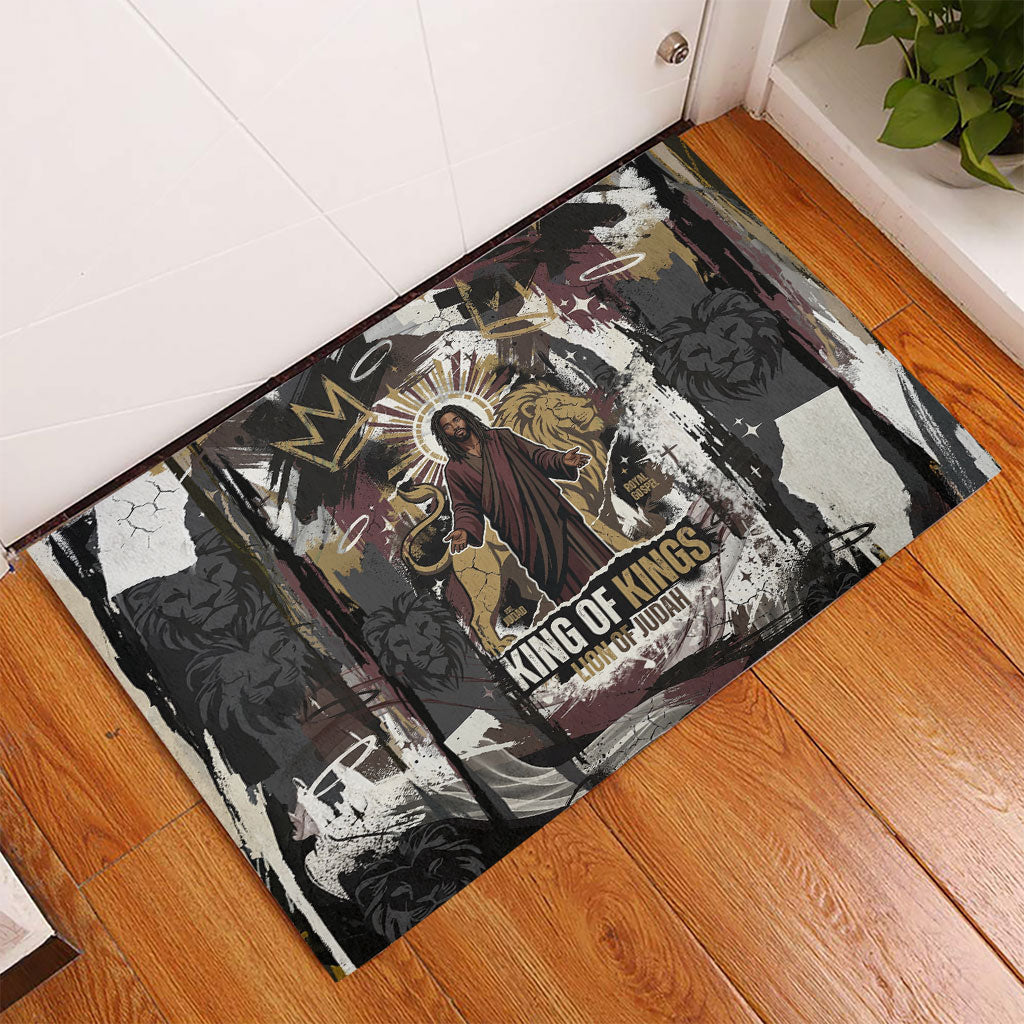King Of Kings Jesus Is King Lion Of Judah Africa Rubber Doormat Black Christ Religious Faith Lion Crown Grunge