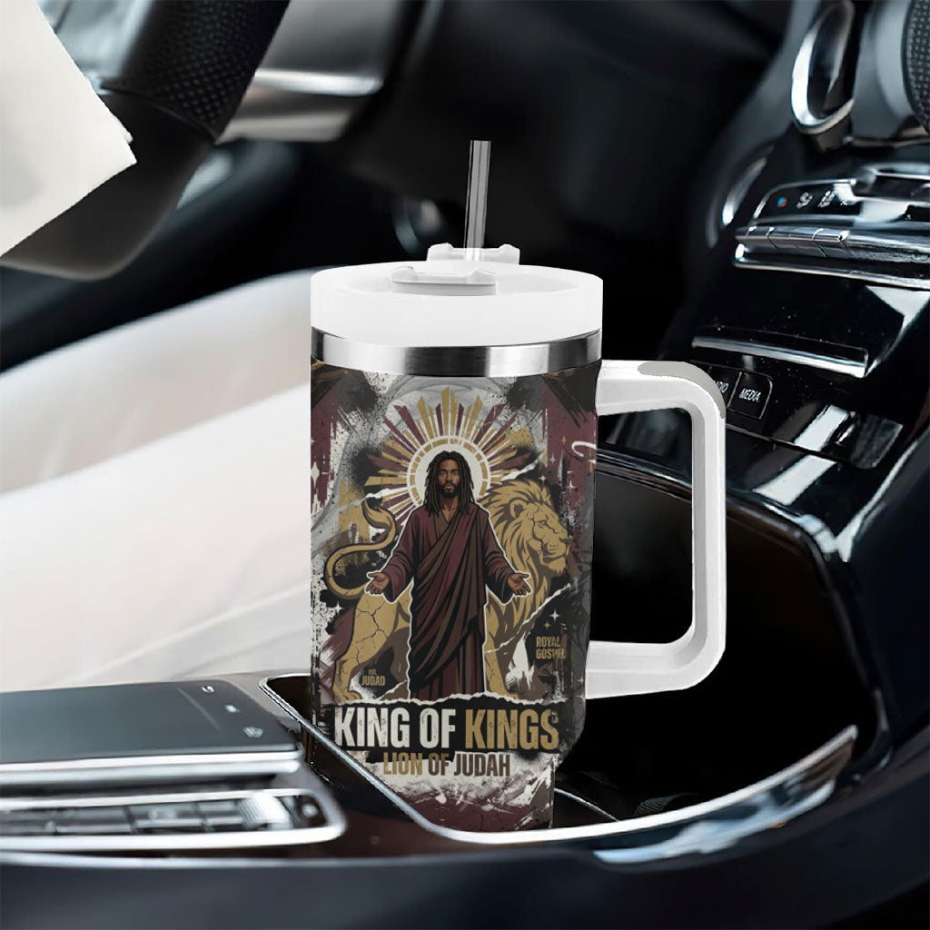 King Of Kings Jesus Is King Lion Of Judah Africa Tumbler With Handle Black Christ Religious Faith Lion Crown Grunge