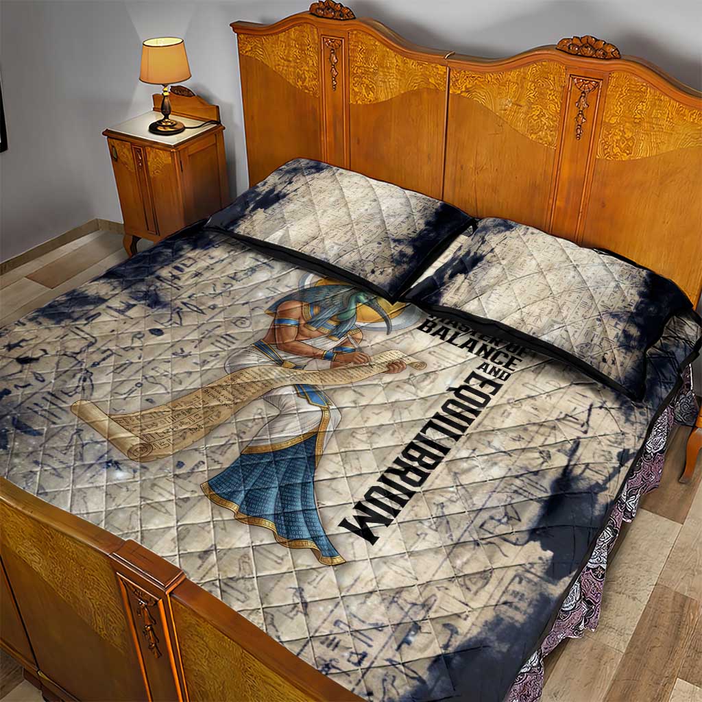 Thoth Quilt Bed Set Ibis Head and Ancient Scroll Egyptian Wisdom