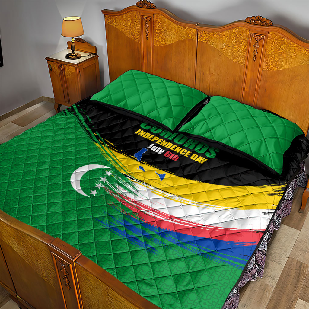 Comoros Independence Day Quilt Bed Set Comorian Flag Brush Stroke National Pride Graphic