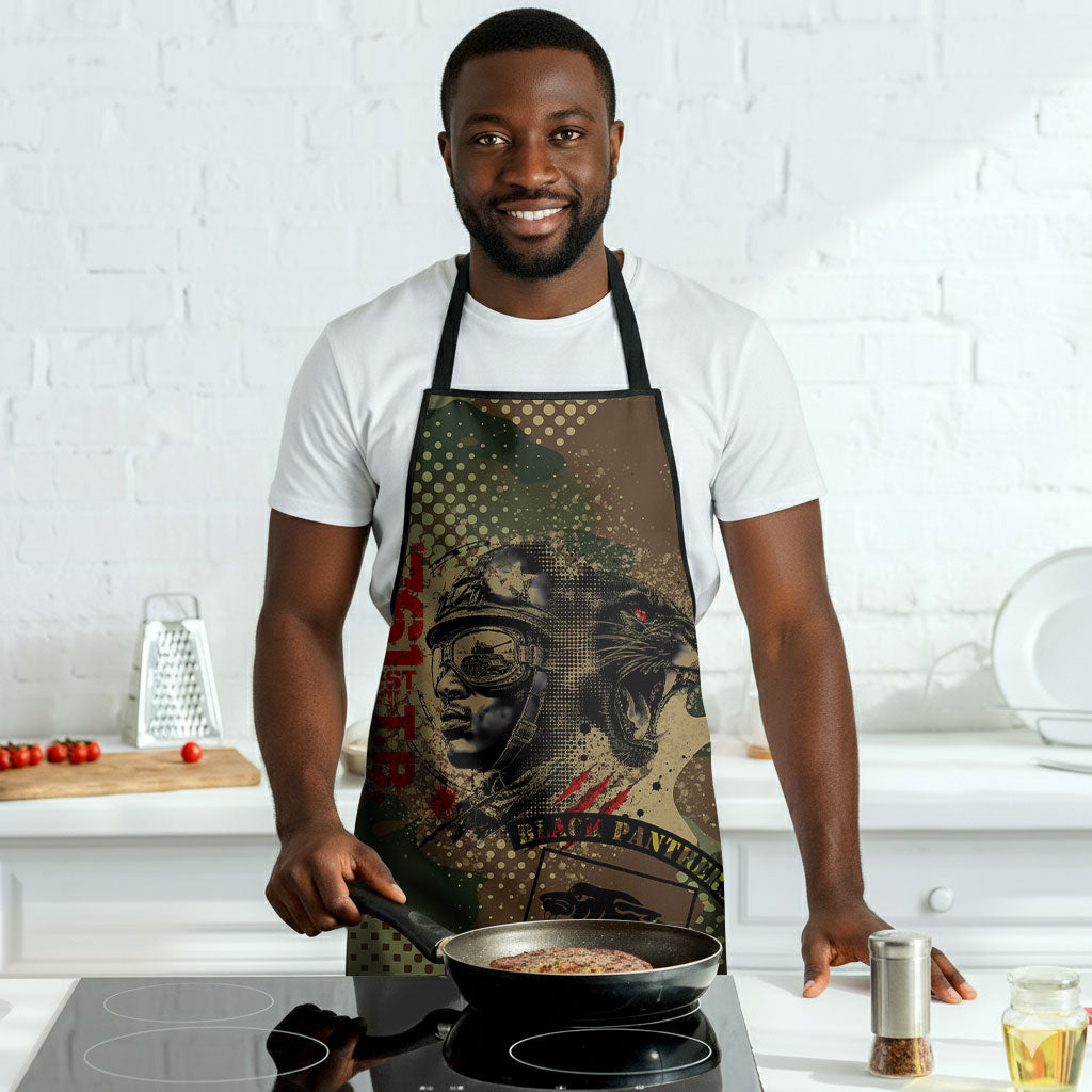 761st Tank Battalion Black Panthers Apron Come Out Fighting Military - Camouflage Halftone
