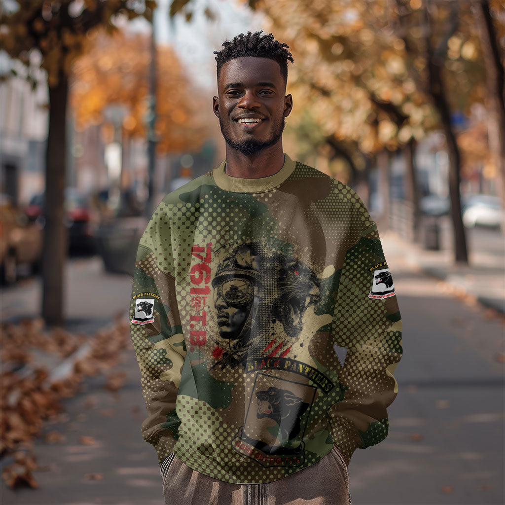 761st Tank Battalion Black Panthers Sweatshirt Come Out Fighting Military - Camouflage Halftone