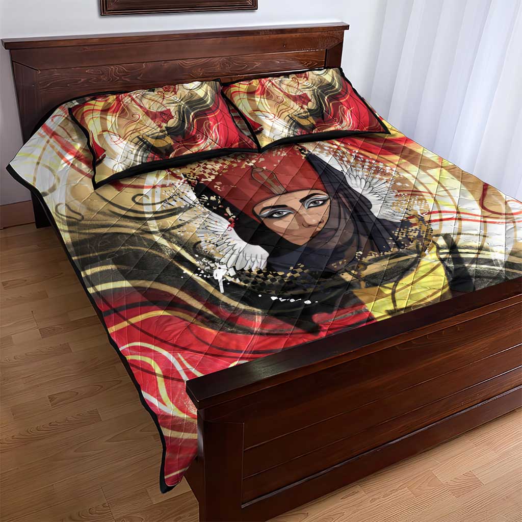 Amunet Quilt Bed Set with Egyptian Queen Portrait Ancient Mythology