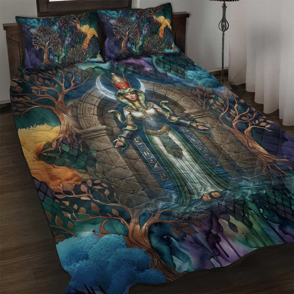 Amunet Ancient Temple Egyptian Quilt Bed Set with Golden Serpent Mythology in Teal Tones