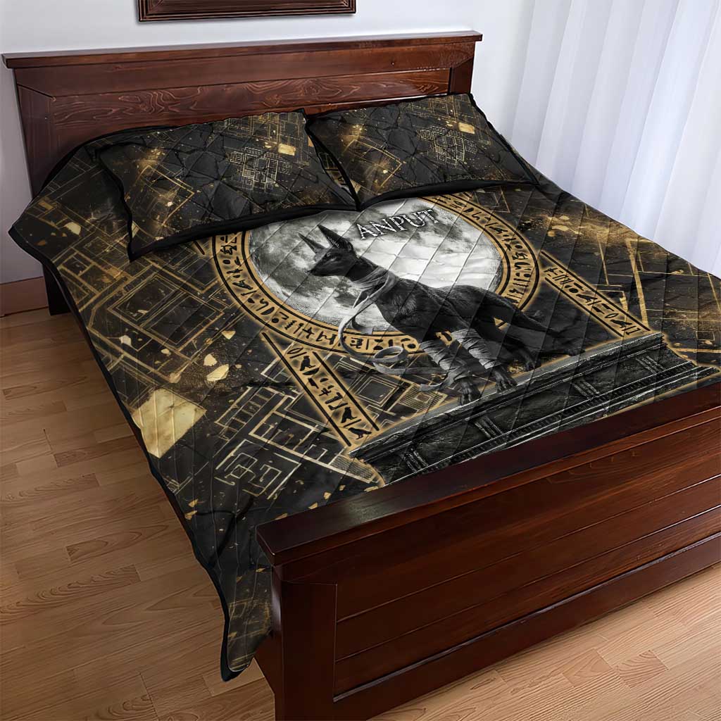 Anput Jackal Mask Quilt Bed Set with Full Moon Egyptian Afterlife Symbolism
