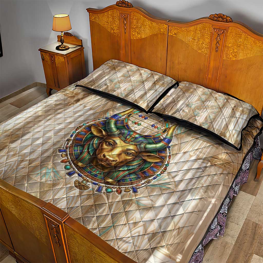 Hathor Quilt Bed Set with Sacred Cow Head Egyptian Fertility Symbolism