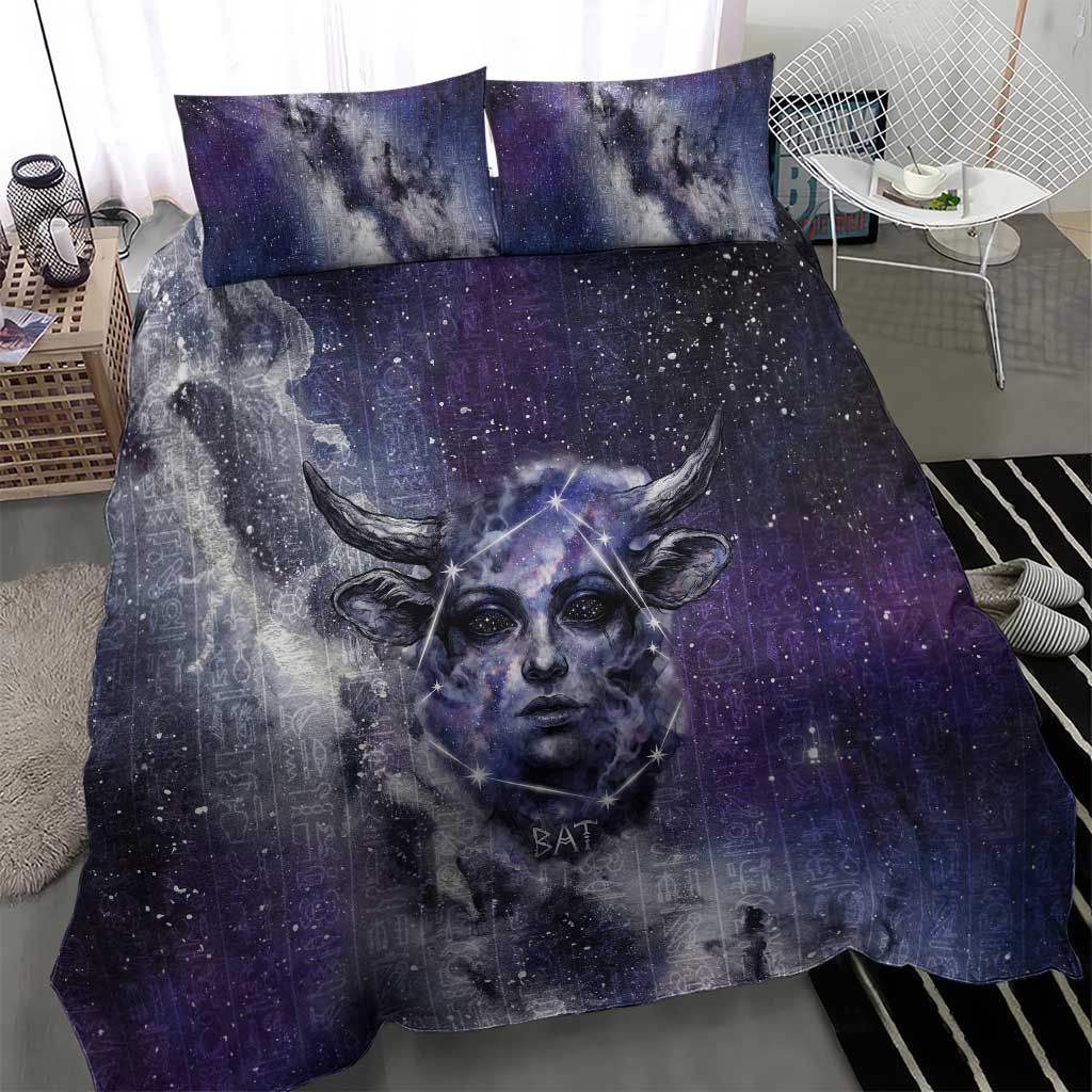 Bat Egyptian Bedding Set Cow Goddess Celestial Face Horn Ring Gem Cosmic Starry Sky