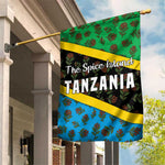 Tanzania Spice Island Garden Flag with Clove Leaf Pattern and National Flag Colors